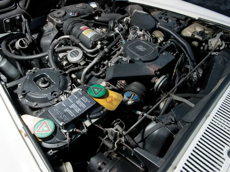 1983 Rolls-Royce Corniche Series I - Image 15 of 15