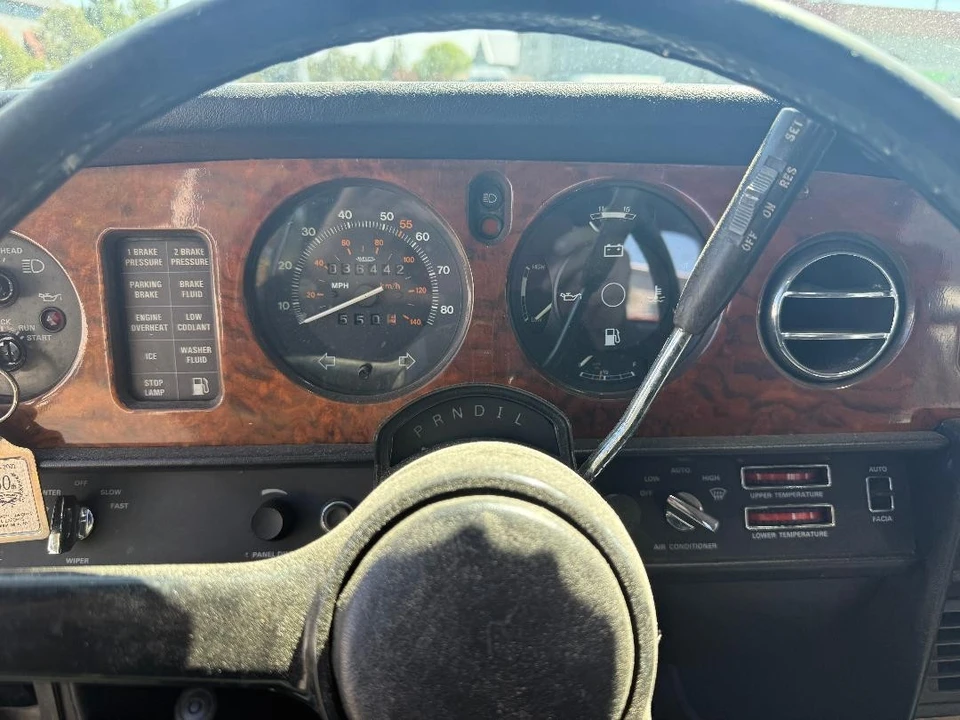 1983 Rolls-Royce Corniche Series I - Image 4 of 24