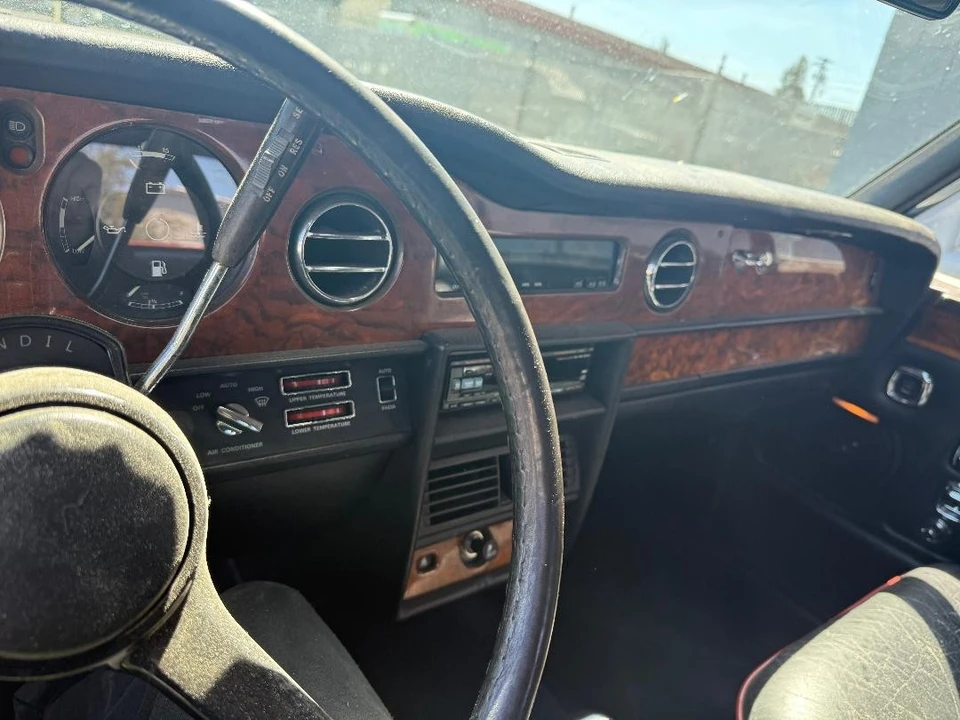 1983 Rolls-Royce Corniche Series I - Image 6 of 24