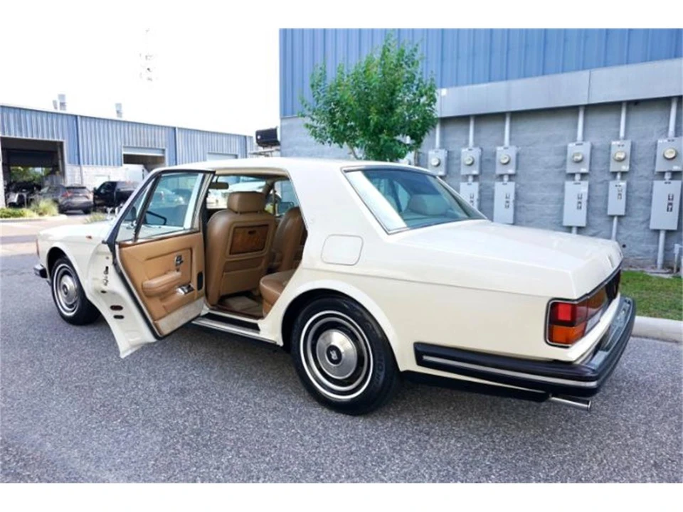 1983 Rolls-Royce Silver Spur & Spirit I - Image 10 of 30