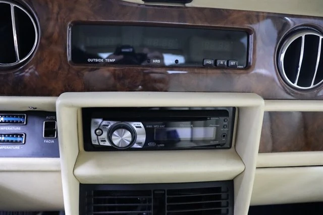 1983 Rolls-Royce Silver Spur & Spirit I - Image 8 of 20