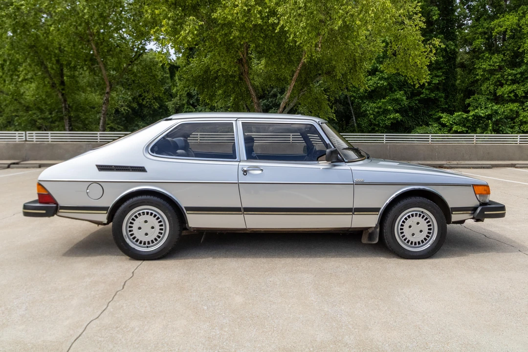 1983 Saab 900 1st Gen - Image 3 of 31