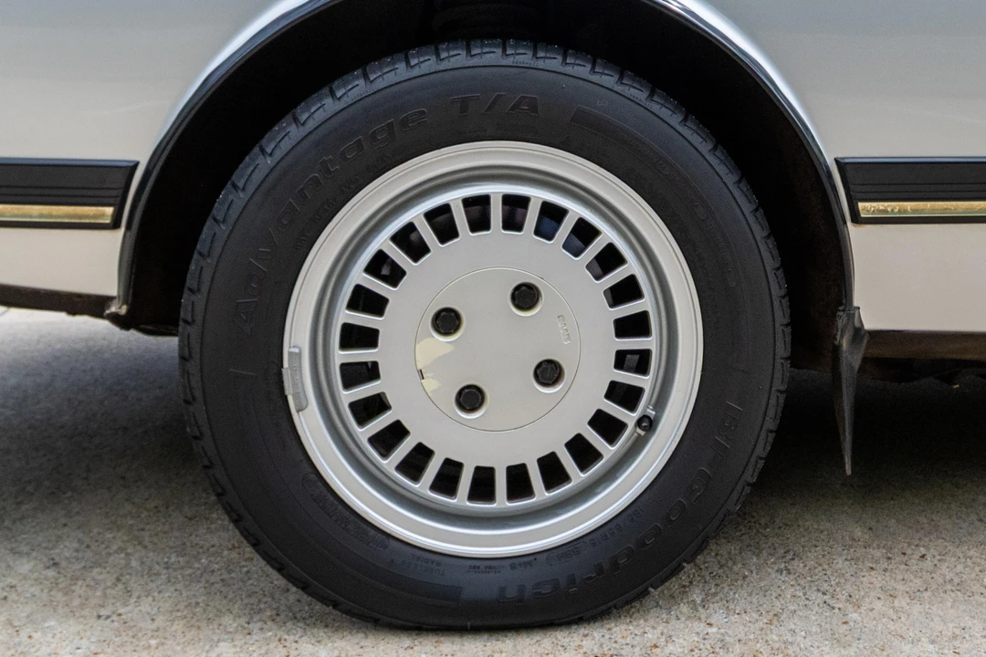 1983 Saab 900 1st Gen - Image 22 of 31