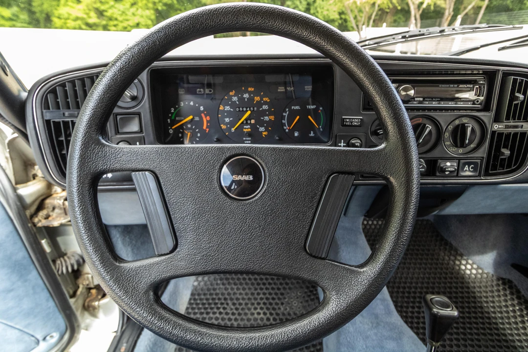 1983 Saab 900 1st Gen - Image 26 of 31