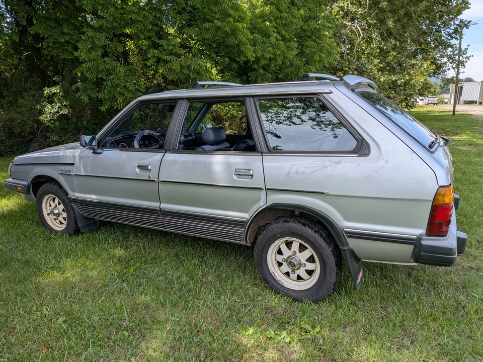 1983 Subaru - Image 7 of 31