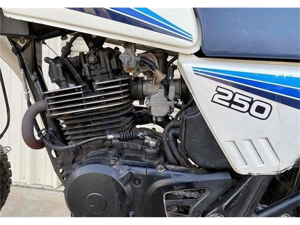 1983 Suzuki Motorcycles - Image 2 of 9