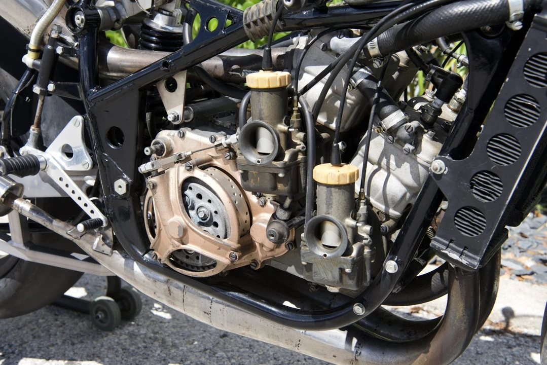 1983 Suzuki RG - Image 5 of 6