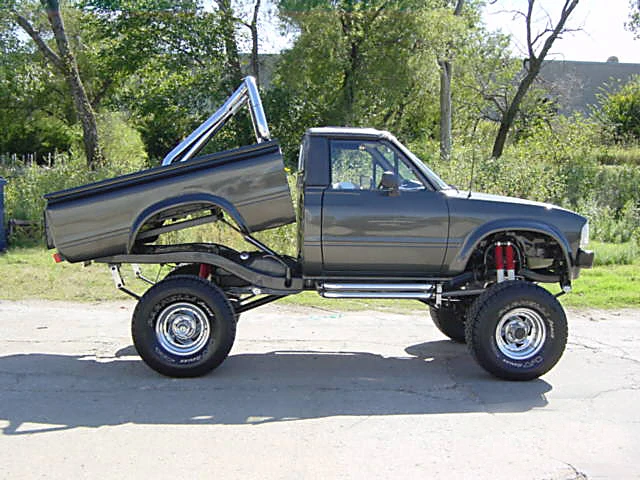 1983 Toyota Dolphin - Image 2 of 4