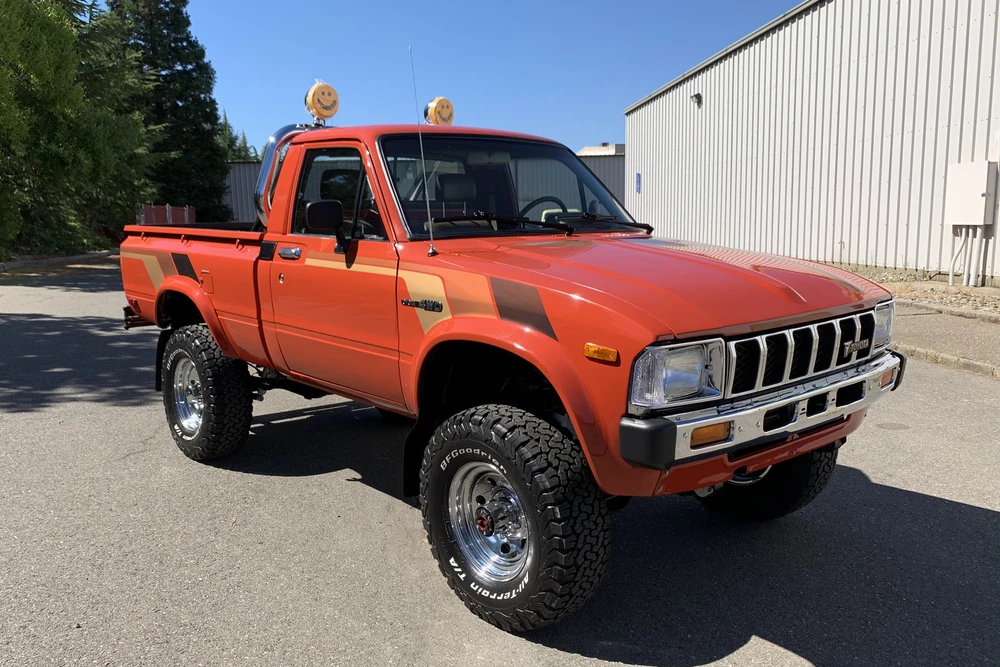 1983 Toyota Hilux 3rd Gen - Image 2 of 5