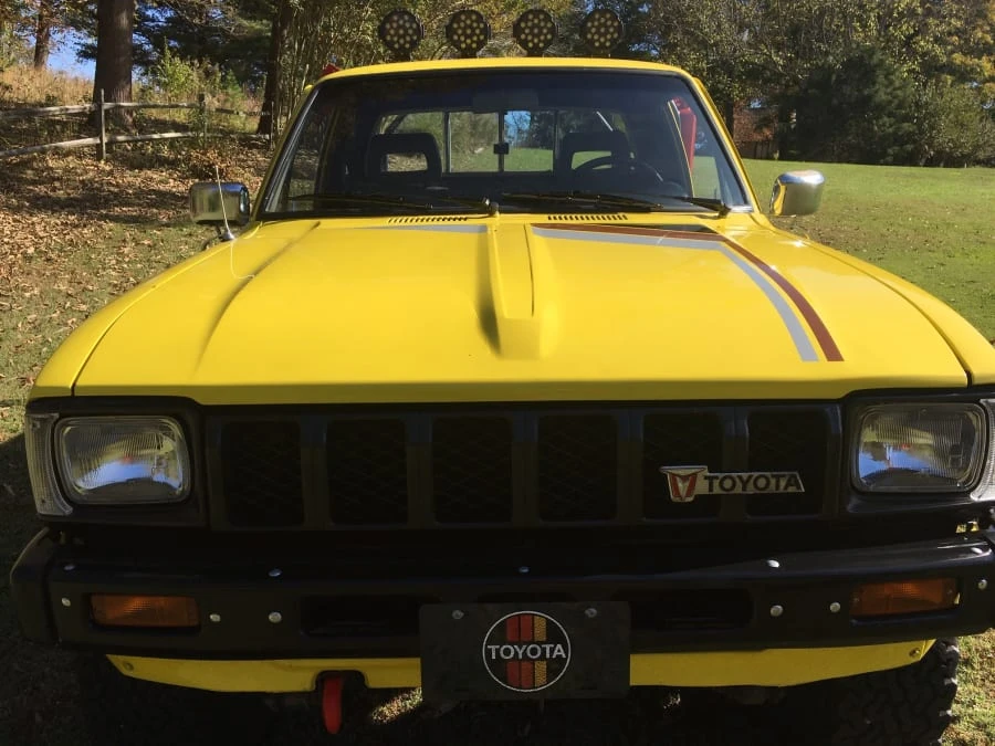1983 Toyota Dolphin - Image 10 of 14