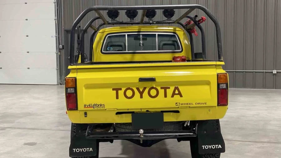 1983 Toyota Dolphin - Image 12 of 27