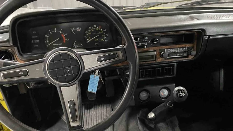 1983 Toyota Dolphin - Image 19 of 27