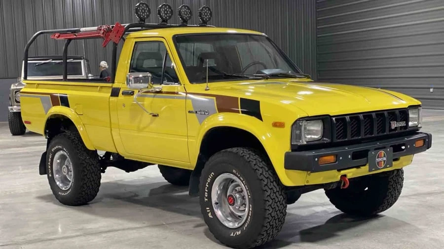 1983 Toyota Dolphin - Image 26 of 27