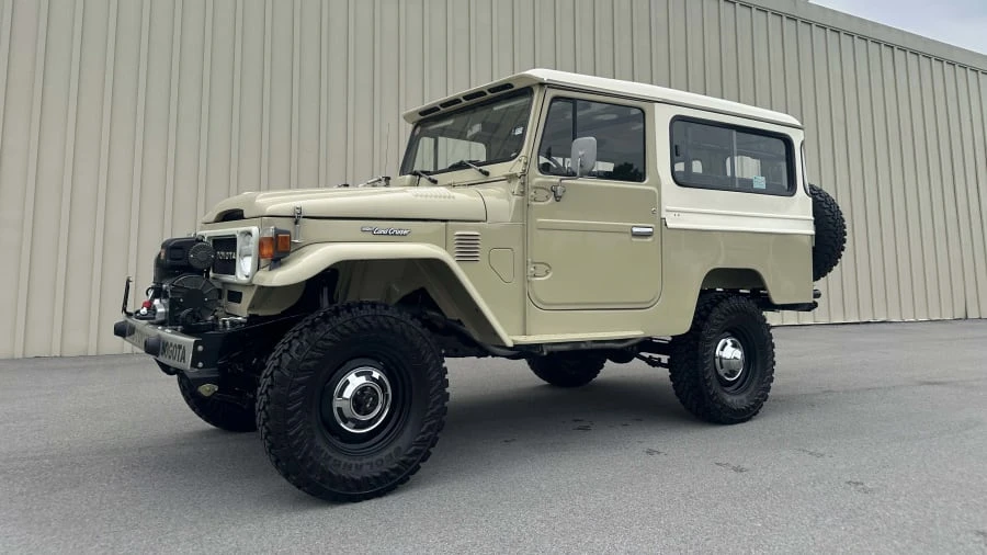 1983 Toyota J40 Land Cruiser - Image 2 of 24