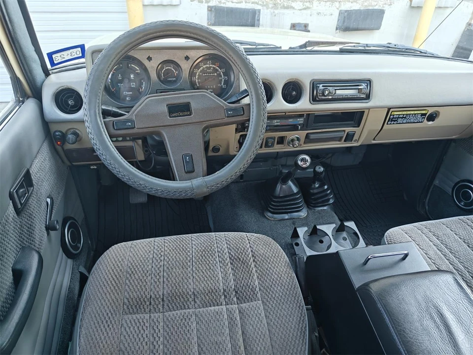 1983 Toyota J40 Land Cruiser - Image 19 of 31