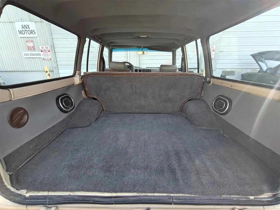 1983 Toyota J40 Land Cruiser - Image 25 of 31