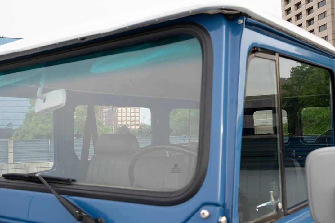 1983 Toyota J60 Land Cruiser - Image 14 of 31