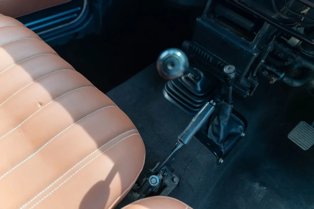 1983 Toyota J40 Land Cruiser - Image 28 of 30