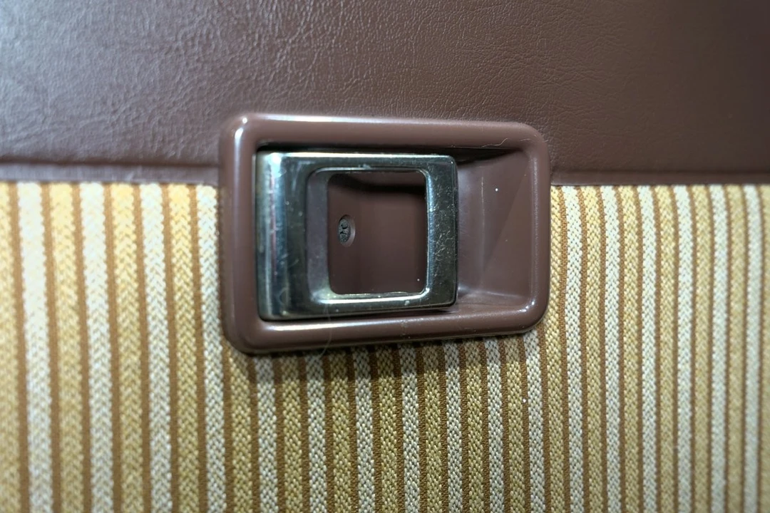 1983 Toyota J60 Land Cruiser - Image 21 of 31