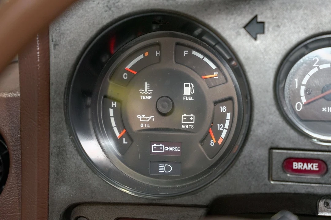 1983 Toyota J60 Land Cruiser - Image 25 of 31