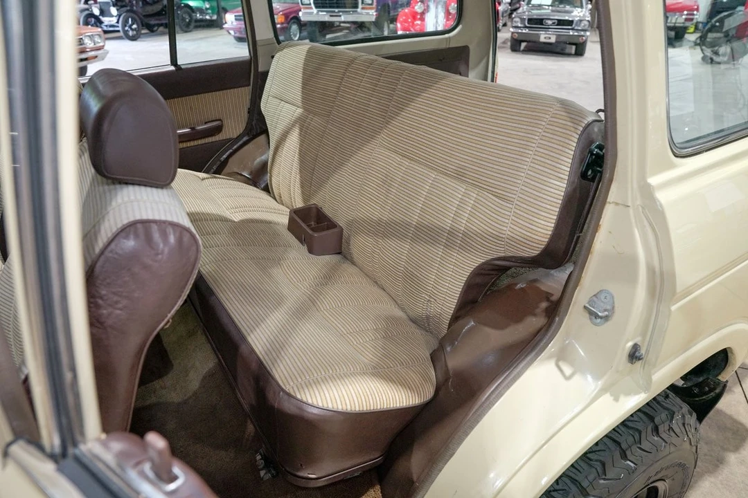 1983 Toyota J60 Land Cruiser - Image 23 of 31