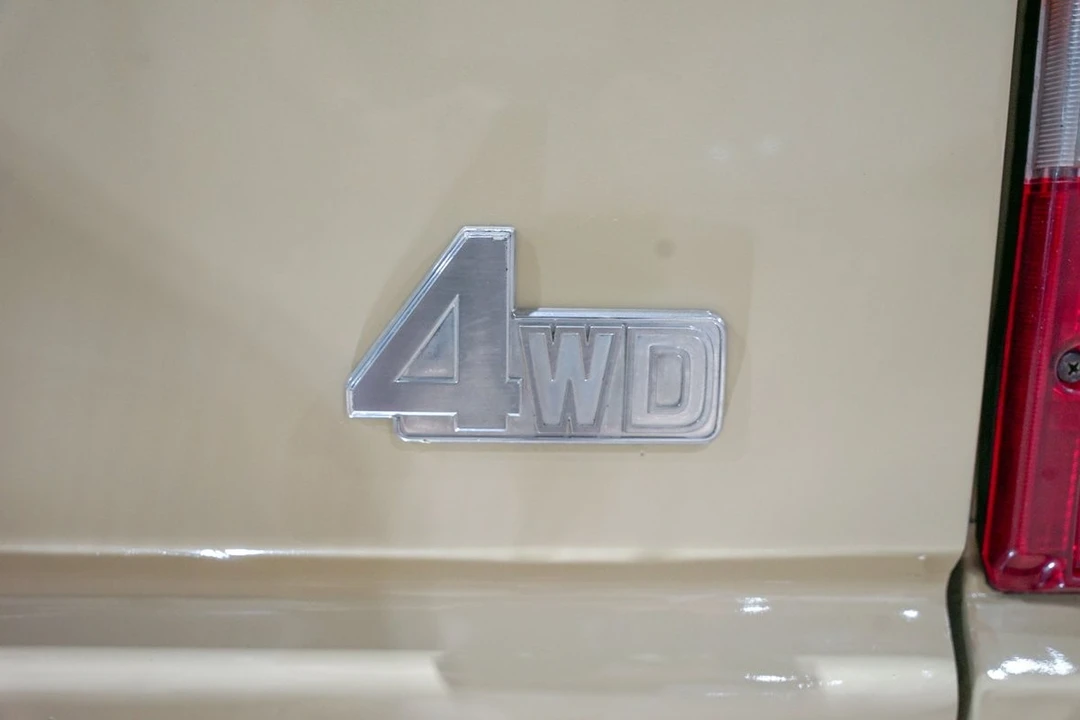 1983 Toyota J60 Land Cruiser - Image 9 of 31