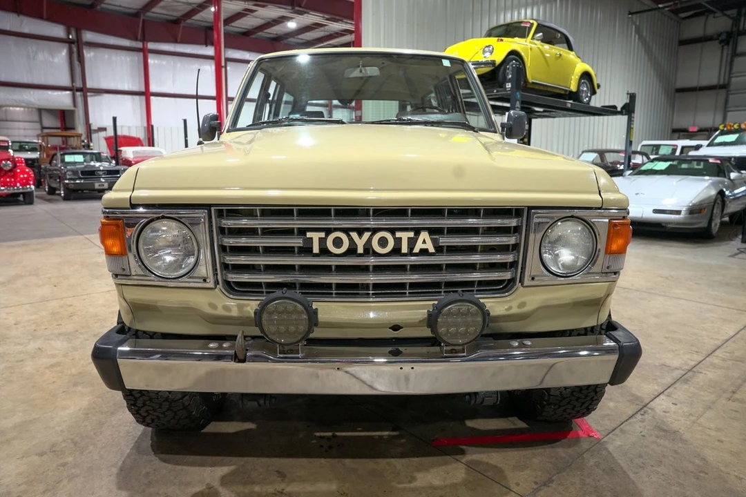 1983 Toyota J60 Land Cruiser - Image 5 of 31