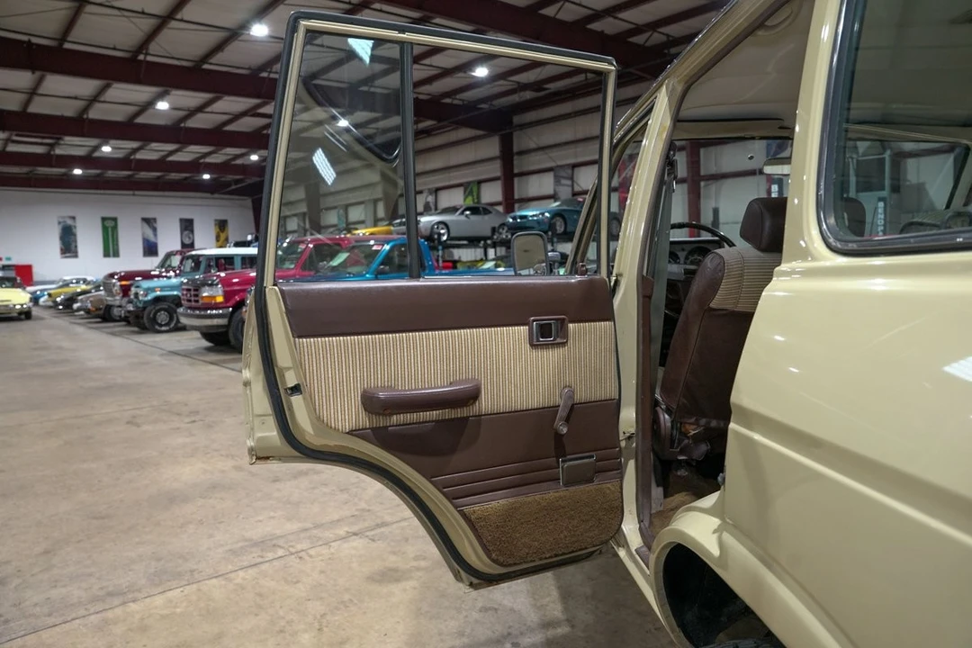 1983 Toyota J60 Land Cruiser - Image 20 of 31
