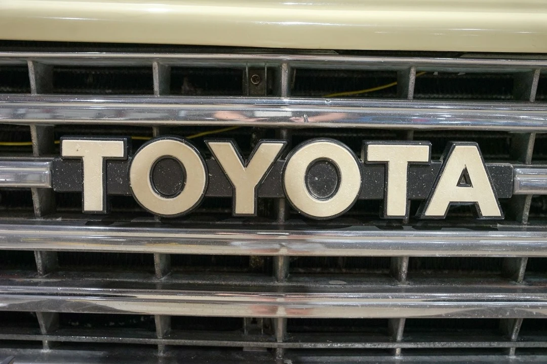 1983 Toyota J60 Land Cruiser - Image 8 of 31