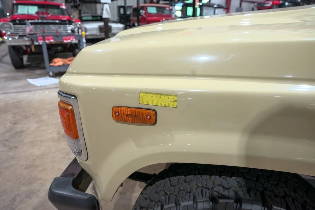 1983 Toyota J60 Land Cruiser - Image 11 of 31