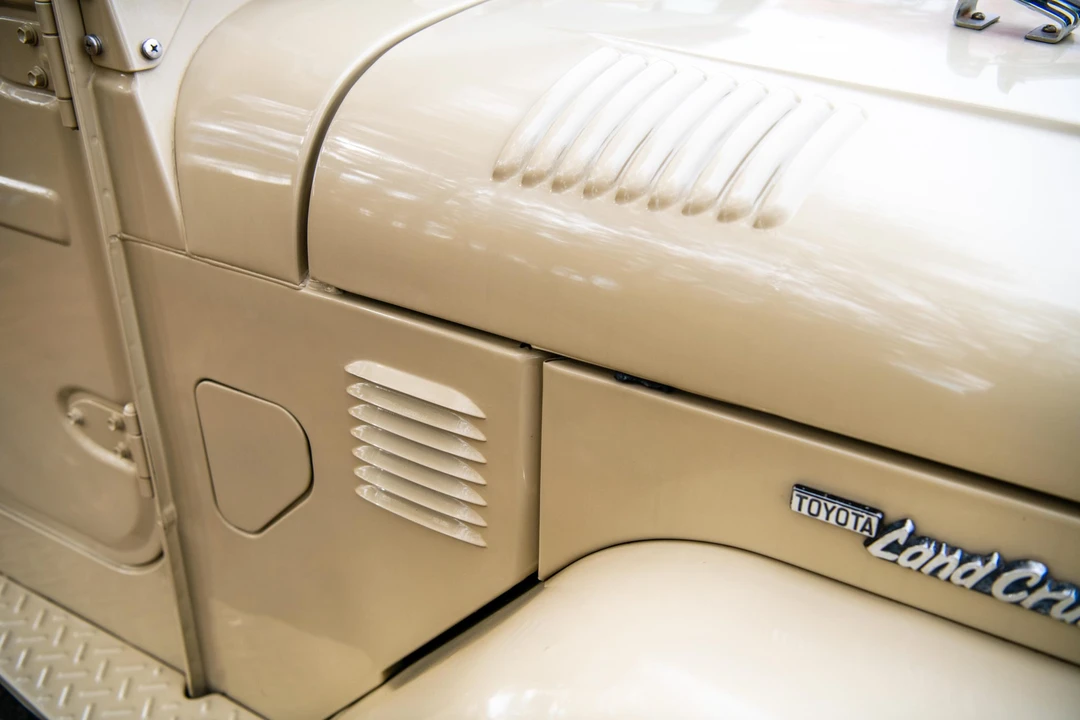 1983 Toyota J40 Land Cruiser - Image 12 of 31