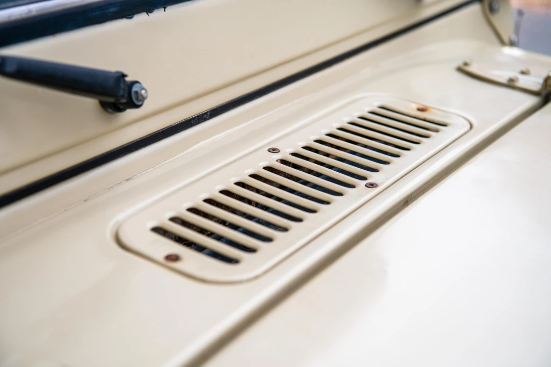 1983 Toyota J40 Land Cruiser - Image 16 of 31
