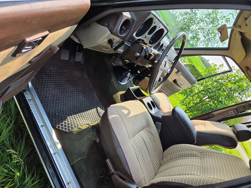 1983 Toyota J60 Land Cruiser - Image 19 of 31
