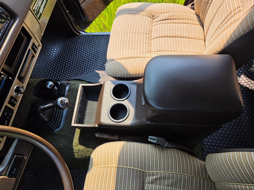 1983 Toyota J60 Land Cruiser - Image 28 of 31