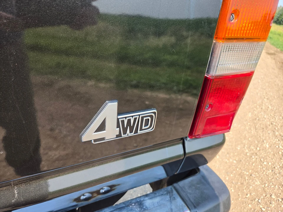 1983 Toyota J60 Land Cruiser - Image 14 of 31
