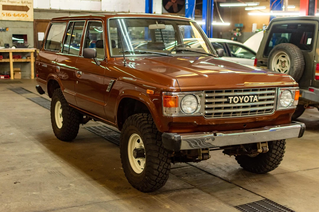1983 Toyota J60 Land Cruiser - Image 12 of 31