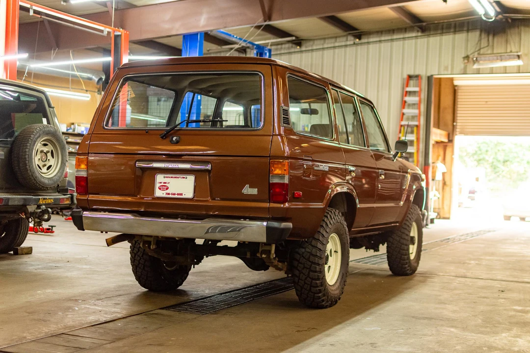 1983 Toyota J60 Land Cruiser - Image 10 of 31