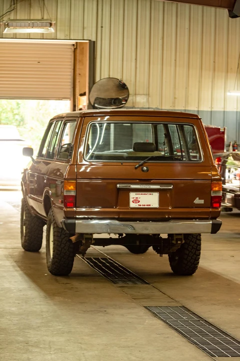1983 Toyota J60 Land Cruiser - Image 9 of 31