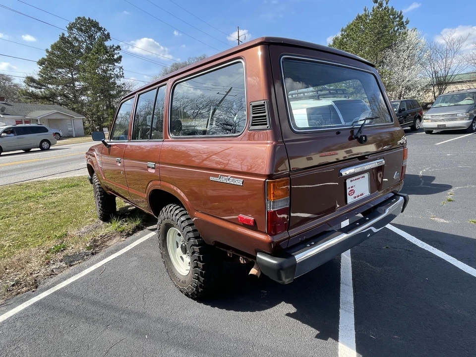1983 Toyota J60 Land Cruiser - Image 3 of 31