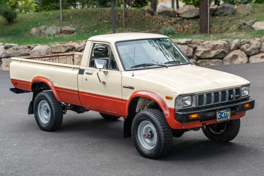 1983 Toyota Pickup Deluxe 4x4