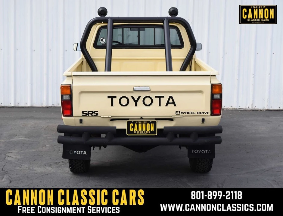 1983 Toyota Trekker - Image 14 of 21