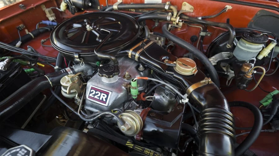 1983 Toyota Hilux 3rd Gen - Image 6 of 12