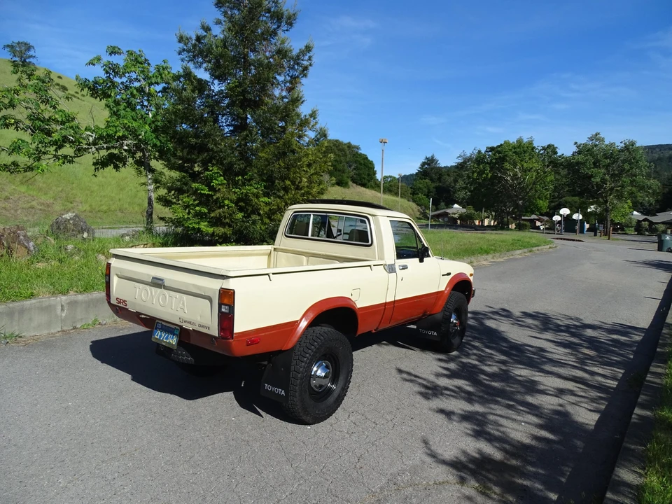 1983 Toyota Hilux 3rd Gen - Image 15 of 31