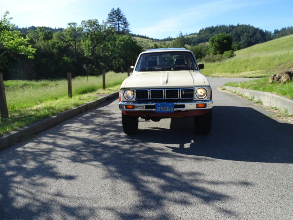 1983 Toyota Hilux 3rd Gen - Image 28 of 31