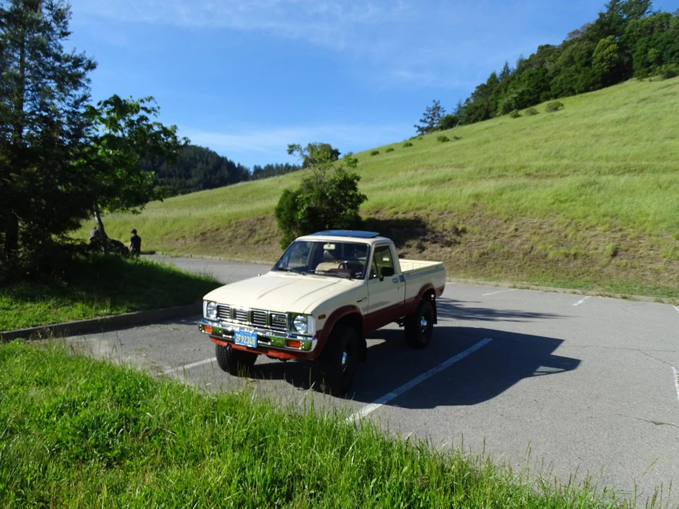1983 Toyota Hilux 3rd Gen - Image 3 of 31