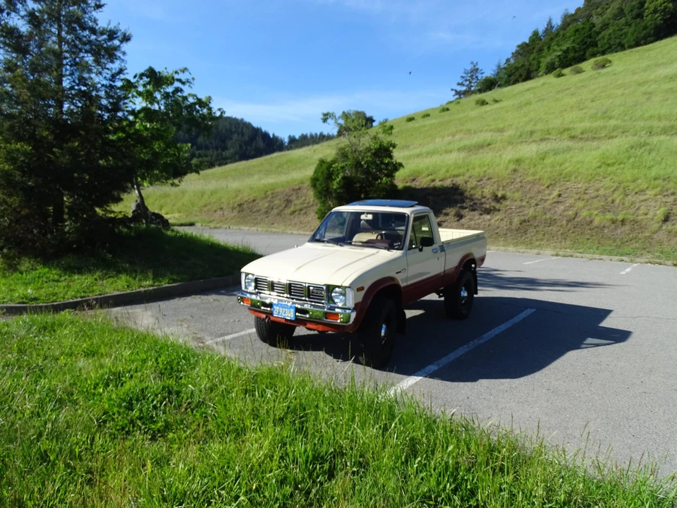 1983 Toyota Hilux 3rd Gen - Image 4 of 31