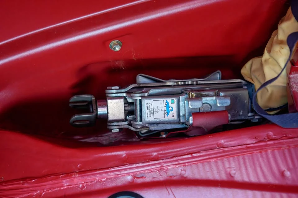 1983 Toyota Corolla AE86 - Image 12 of 16