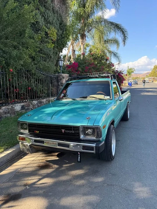 1983 Toyota Hilux 3rd Gen - Image 3 of 6