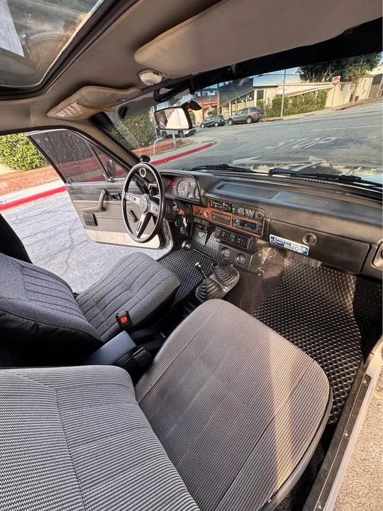 1983 Toyota Dolphin - Image 14 of 19