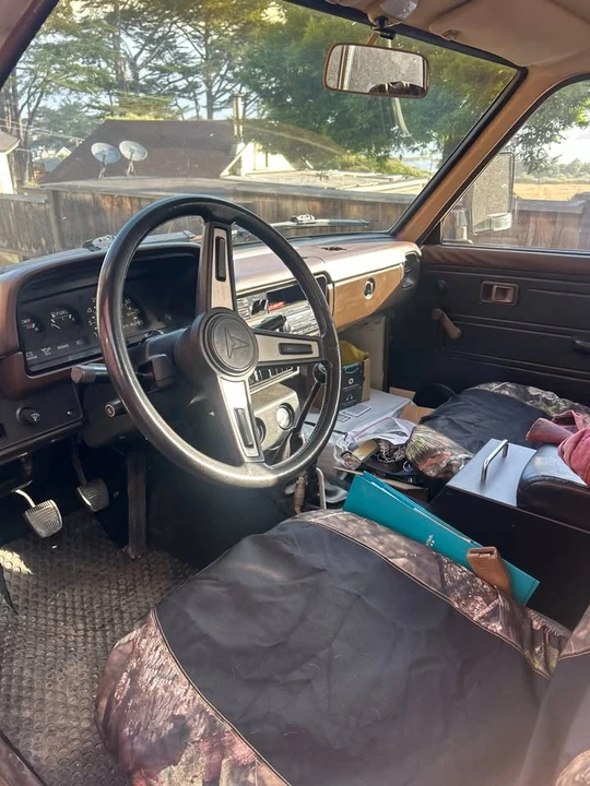 1983 Toyota Trekker - Image 7 of 9
